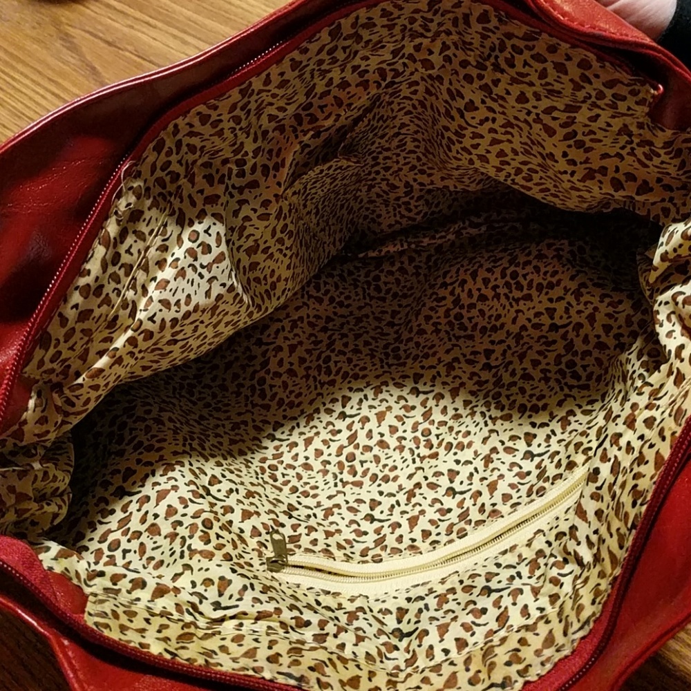 Handbag - Picture 3 of 4